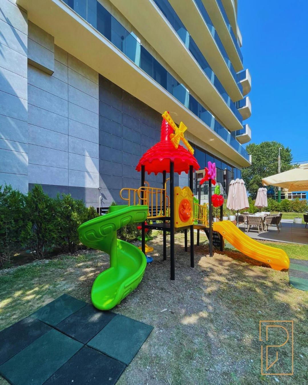 Panoramic Mamaia Hotel エクステリア 写真