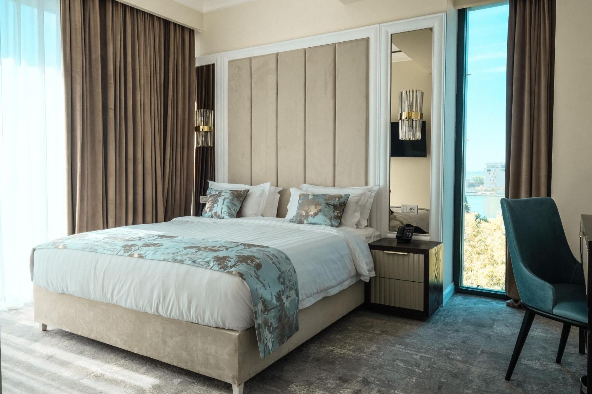 Panoramic Mamaia Hotel エクステリア 写真
