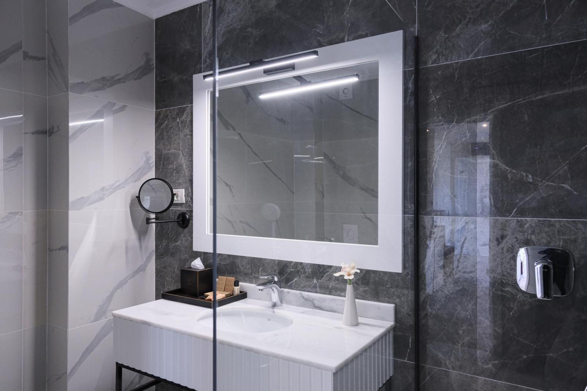 Panoramic Mamaia Hotel 部屋 写真